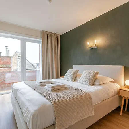 Huswell - With Sea View In Apartment *