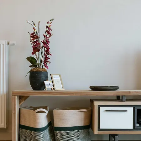 Huswell - With Sea View In Apartament *